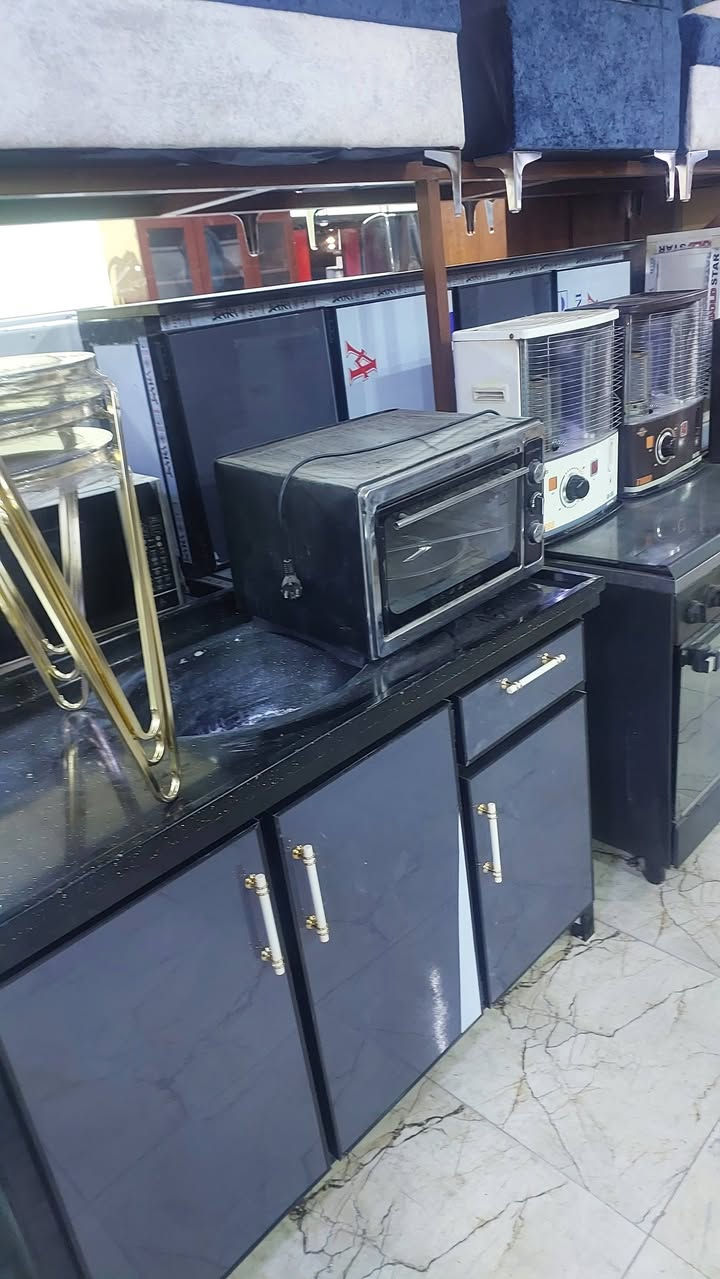 انجهزلك غراض بيت كامل وبسعر متتوقعه تريد جديد تريد اخو الكارتون تريد مستخدم نضيف كلش... وباسعار مناسبه مع خدمه توصيل للبيت. مجمع النذير للاثاث المنزلي الجديد والمستعمل والباله اوربي بيع وشراء. تجهيز بيت كامل بسعر تنافسي وتجهيز لاهل الجمله.  كركوك حي النصر مقابل مركز شرطه ...خلف المرور القديم مباشر ***********
*********** 
***********
