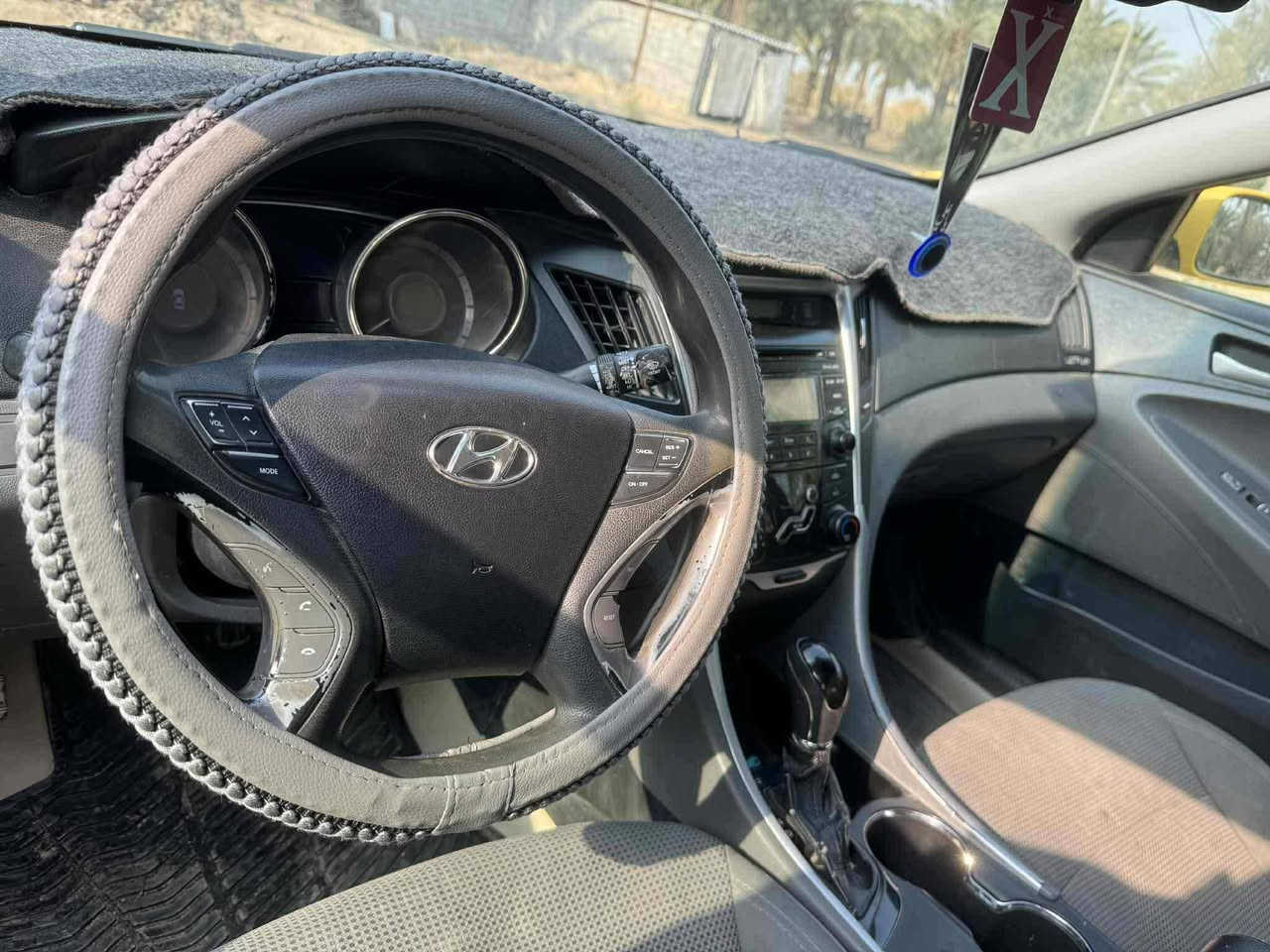 السلام عليكم سوناتا للبيع موديل 2013 وارد امريكي حادثه جاملغ امامي سياره حلوه ونضيف ومال جناي ما مشتغله ع خط كفاله كير ومكينه تخم تاير جديد تراي للبصره مكينه gdi لا دونز ولا تنقيص مكان السياره بابل ناحيه الطليعه السعر 97 وبيها مجال اتصل وبلخدمه ***********
