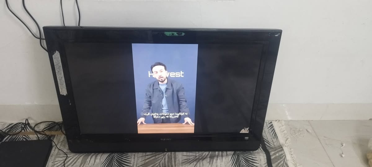 سلام عليكم ورحمه الله وبركاته 
تلفزيون sunnyحجم 40
شرط نضافة 
عنوان كركوك دروازة
السعر75000
***********
***********
