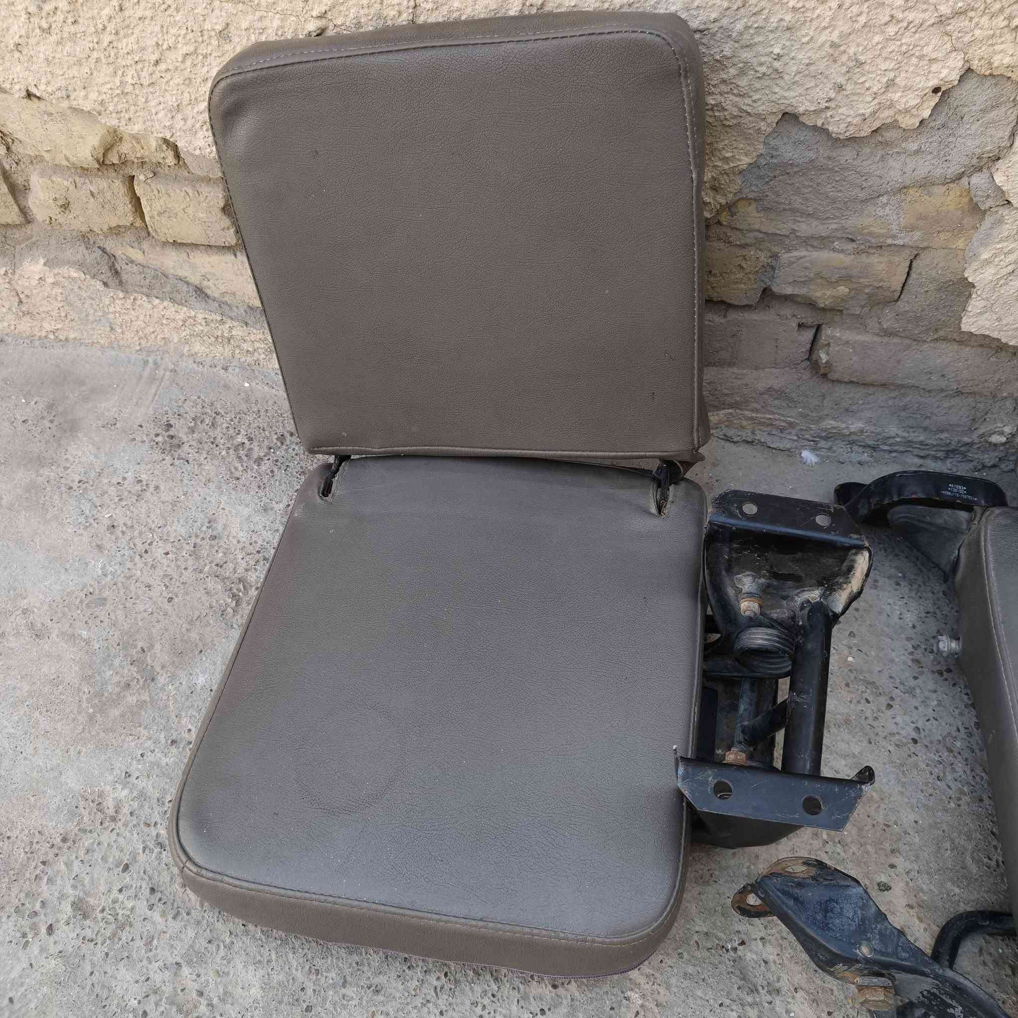 السلام عليكم شباب كشنات قلاب فتون ١٧خوات الجددالسعرالواحد٧٥زوجهن قفل العلجاملغ والبصفه ***********مكاني الحسينيه الراشديه
