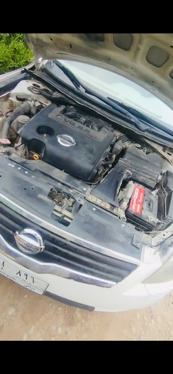 #مكلف_بـــنشــر 

السلام عليكم  نيسان اليتما 2008 

دقم ديالــى  سنويه ل27 

مكينه وكير مكفولات  6سلندر 

مصبوغه عام لجماليه 

تبديل 3قطع  

تبريد شغال  تحكم استيرن 
 
المكان ديالــى المقداديـــه

السعر 75 وبيها مجال قليل 

***********صاحب السياره
