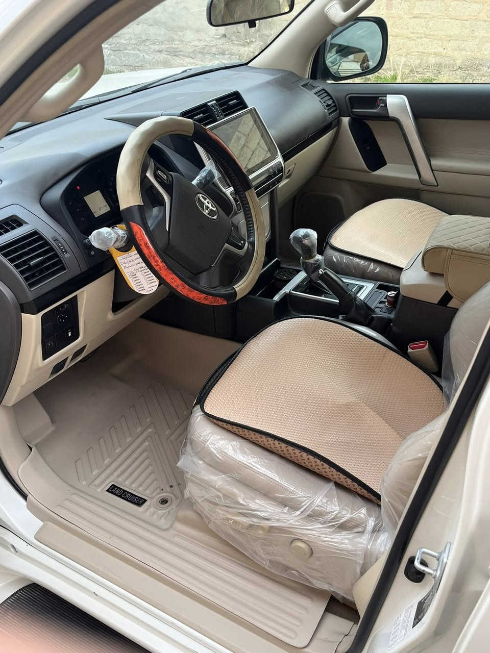 سلام عليكم
برادو موديل 21

للبيع فقط

مكفولة من الصبغ 

فقط تبديل (دعامية امامية وكالة بدون صبغ اثر شخوط )

ماشية 87 الف كم
مكانهة ديالى /بعقوبة 

رقم اربيل باسمي

السعر 440 $ 

***********
