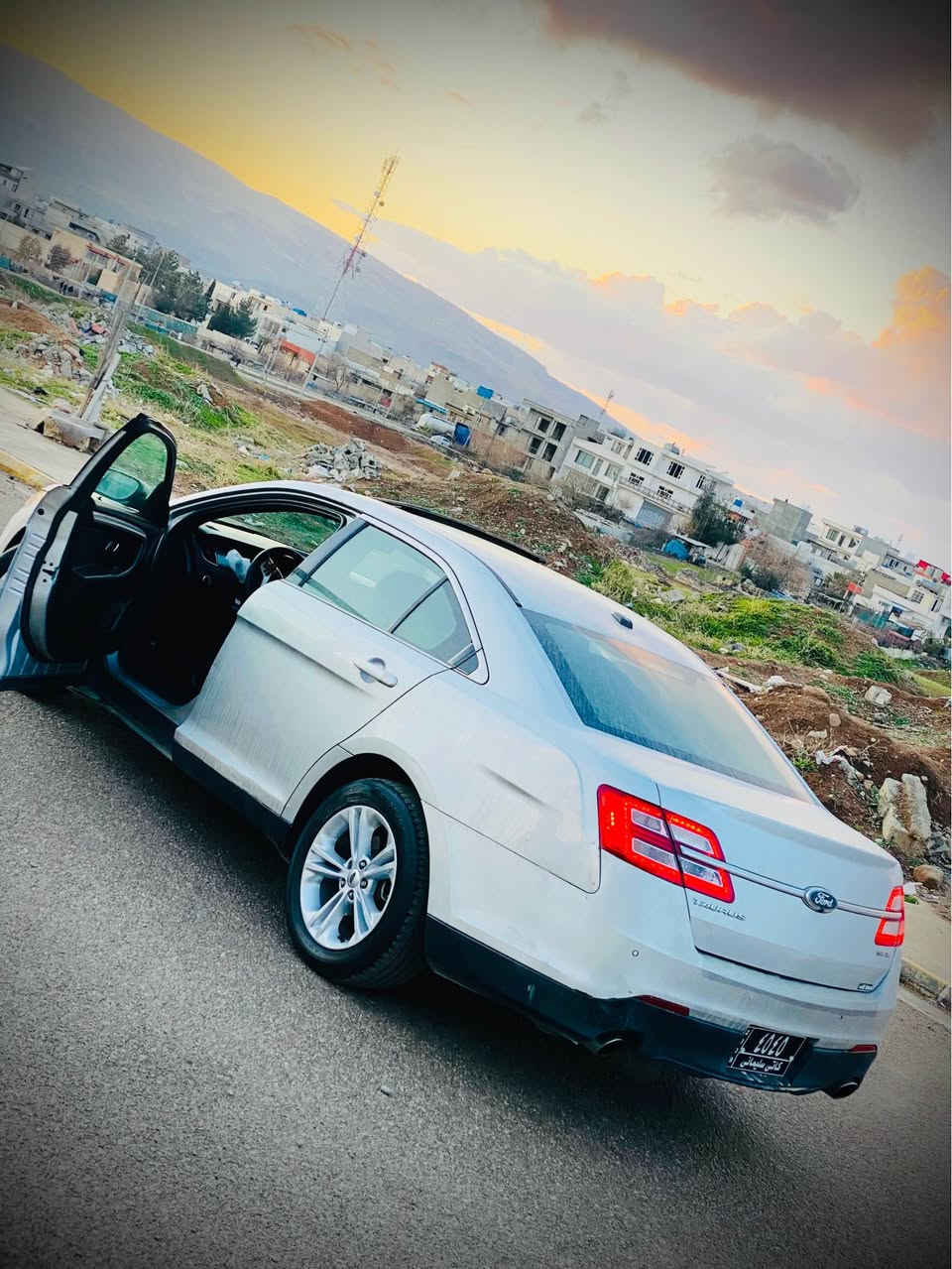 فۆرد تۆرەس٢٠١٥ مواسەفات sel ساخ ساخ کلین تایتڵ بێ بۆیاخ گێڕو مەکینەو تەقەو ڕەقە بەشەرت تەبرید سارو گەرم مەزبوتە سەیارەکە یەک دینار مەسرەفی نیە زۆر زۆر جوانە🖤📦
ژم/*********** 
***********
نرخ/٧٥ معامەلەیکی برایانە السليمانية, العراق
