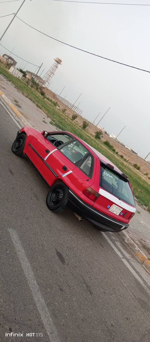 ياالله الصلاة على النبي 
***********//***********
اوبل استرا وارد يابان تبريد  1994 محرك 18 المرغوب  سق سلايت سنويه عظم عاج مشروع وطني بأسمنه شرط التحويل مصفره غرامات ودفتر بانزين بيه سياره حلوه وجاهزه من كلشي محرك كير لوك صدر امامي خلفي جديد تخم تاير لوك كهربائيات كيجات نشرات كله شغاله غرفته بلاديه لوك سيدي سماعات بيس قفل مركزي سنتر لوك ترايه كلش حلو ناعم شرط متسمع طسه يعني جاهزه من الاخير كبل للشارع بدون مصرف السعر 37 وبيه مجال للشراي خابر وتدلل ممتواجد نت مكاني كركوك الفيلق فلكة كاوه واسف ع الاطاله كركوك, العراق
