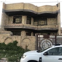 بل محموديه حي الشهداء • ٢٥٠م • ٦ غرف نوم