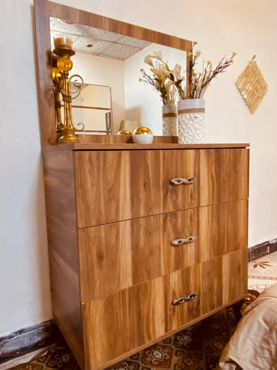 غرفه تركيه 5 قطع
***********
سعره 500
