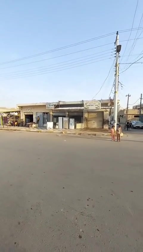 للبيع مكان تجاري
المساحه 505 
واجهة 16
طابو ملك صرف
المكان حي نزال
للاستفسار ***********
