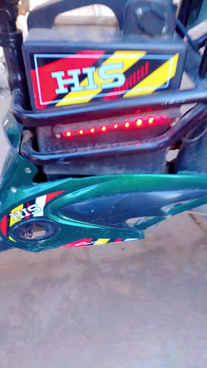 السلام عليكم دراجه شحن للبيع مكني بغداد الشعب ***********
