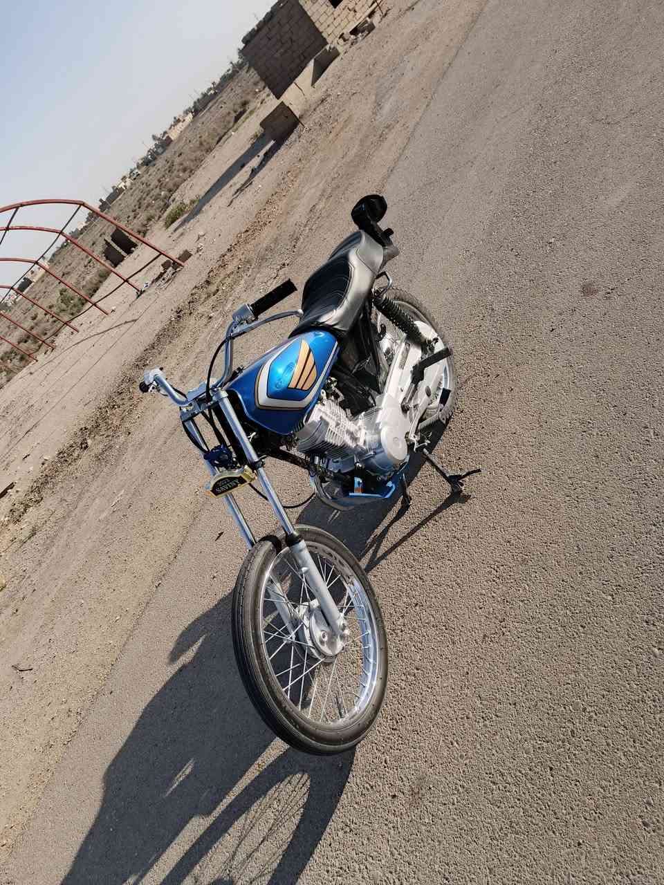 عمي سلام عليكم دراجه نامه شلامجه اصلي غراضه كله اصلي توه عمرته صارله شهر دراجه متعوب عليه بعده عله سحك كلك كلك كلك والسعر 725 وبيه مجال قليل هاذه رقمي ‏‪***********‬‏ والشراي بيه خير ويدلل والمو شراي اطلع كبل لا تعبني
