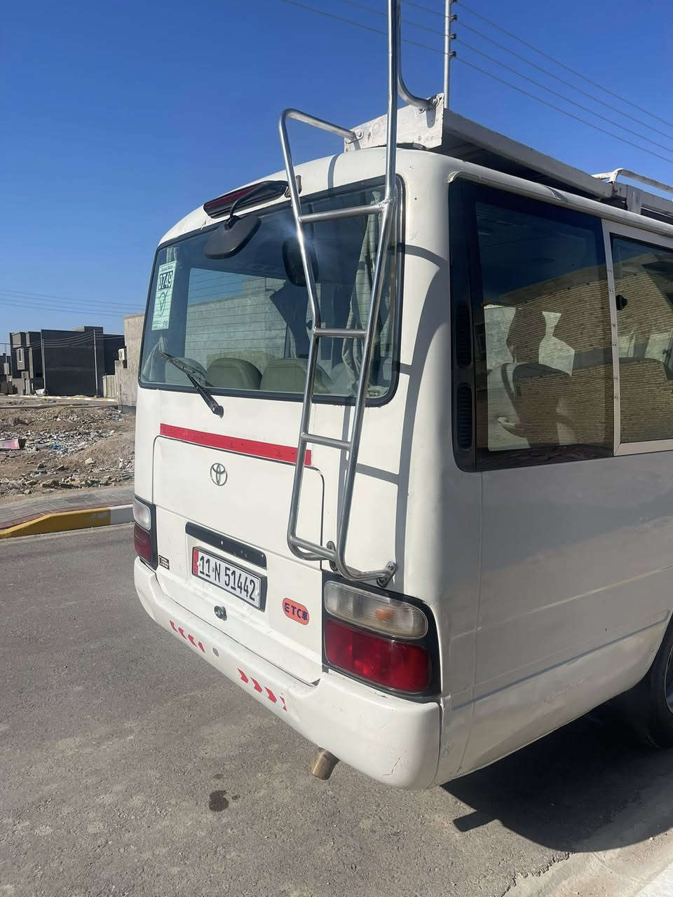 سلام عليكم 
2002بانزين جاهزه 
مكينه كير حداديه تبريد دوشمه جديده  تخم تاير جديد جوبلس عالي رقم نكليزي بغداد سنويه ل28
***********مكاني سماوه
