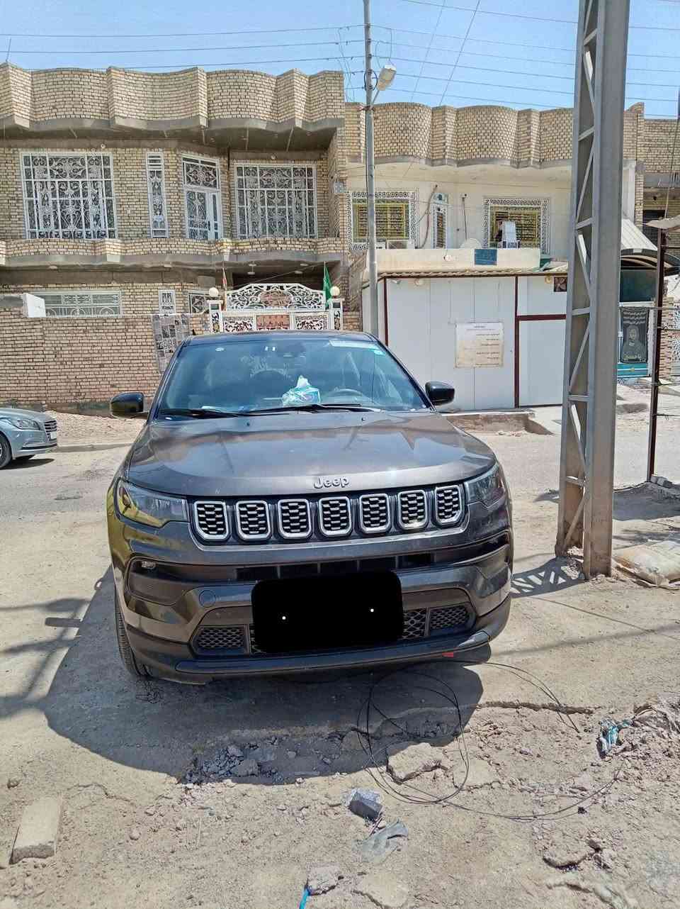 كمبارس ٢٠٢٣
سيارة جديدة 
مكينة ٢٠٠٠ تيربو
وارد امريكي 
أحدثها جدا بسيط 
مرقمة ميسان باسمي لغاية ٢٠٣٠
ماشية ٤٣٢٠٠ 
سعرها ١٥٥ بيها مجال بسيط 
الاتصال على رقم التلفون 
***********
بي واتساب @
