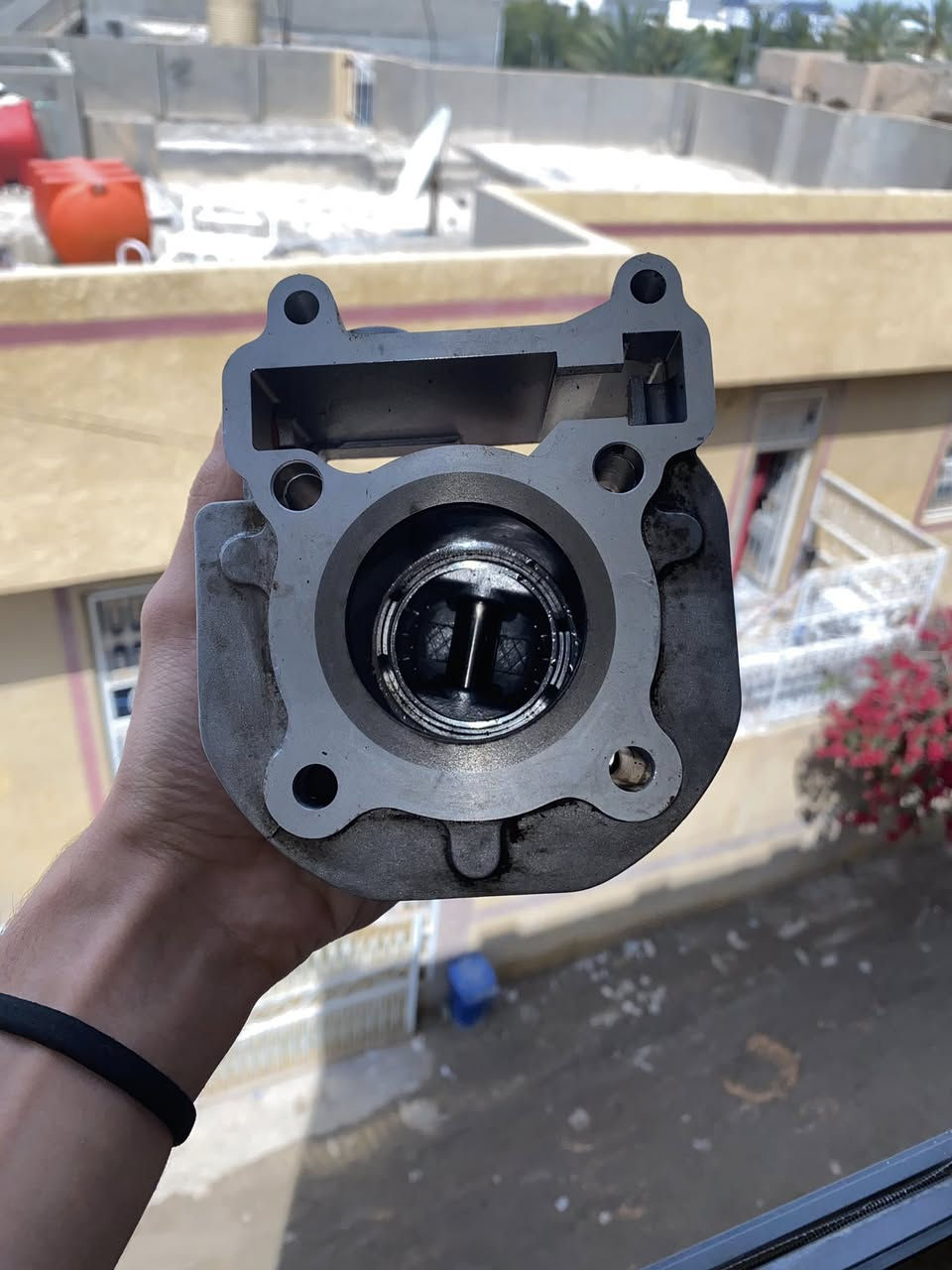 سلام عليكم غراض ماكس للبيع / شيال رياضي س.ع 13/ بوشه ماكس 49س.ع14/ باتري تزويد عاوزه شحن بس س.ع8

مكاني بابل مركز /***********
