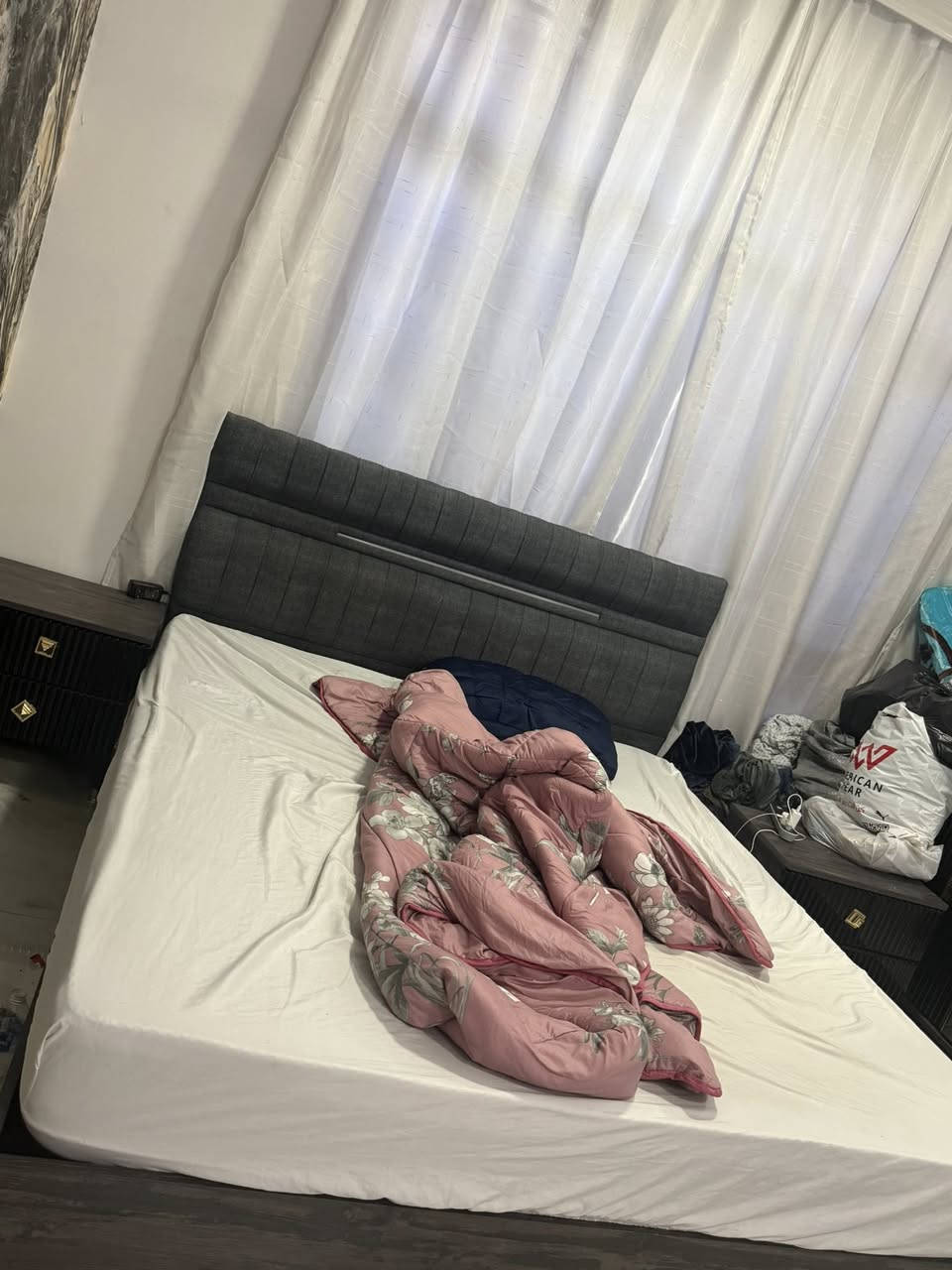 بيع غرفه نوم تركيه ما بيهه كل خدش وكل خلل ما بيهه جديده  ب٨٠٠


**إذا كنت صاحب هذا الإعلان وتريد حذفه لأي سبب، رجاءا أرسل رسالة إلى الدعم الفني**