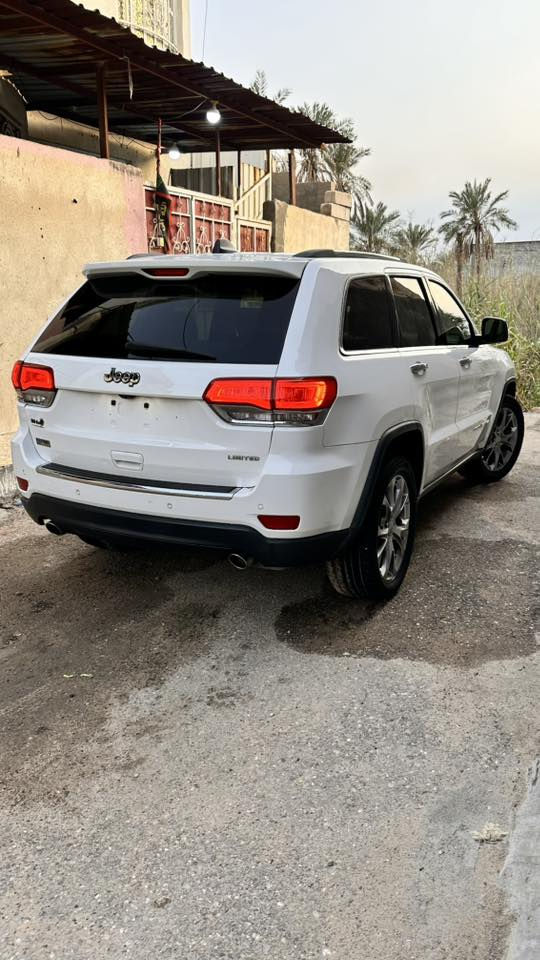 جيب جراند شيروكي ليمتد
مـديل 2015 كصه جنطه

￼#ادوات_ادوات_دخول_جديد #متؤمة_انگليزي_شغل_اصلي

محرك  3600/V6 ✈️
كير ماوس

ليت عدسه زنون
كشنات كهرباء  
تبريد ثلج 

دمان خلفي
حداديه جديده 
تخم تاير جديد

بصمة تشغيل 
فول تحكم ستيرن 
جنطه كهرباء 

#الـمكان_البصرة🇮🇶
#السعر_اتصل_وتدلل 
 ‭***********
