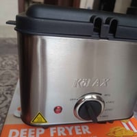 قلاية زيتية • ٢ لتر • ١٠٠٠ واط