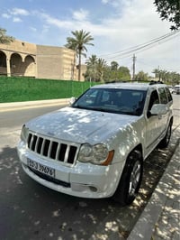 Jeep 2008  محدث SRT  محرك كير جديد جدآ  تبريد ثلج  شاشة اندرويد كبيرة ...