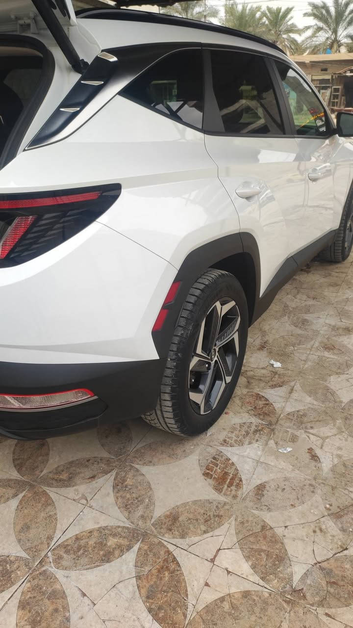 توسان موديل 24 هايبرد دخول جديد مصلح وكامل بدون رقم تترقم بأسم المشتري بغداد مواصفات سياره seL فور ويل ماشيه 15 ميل ضرر تبديل بنيد مع دعاميه فقط تشغيل عن بعد بنروما اشاير بل مري رادارات كامره تصوير داخل اسود ملكي تدفئه كشنات تبريد قطعتين بعد بيه هواي مواصفات تحديد مسار قياده ثلاث انظمه للبيع سعر220وبيه مجال مكان سياره ديالى ***********
