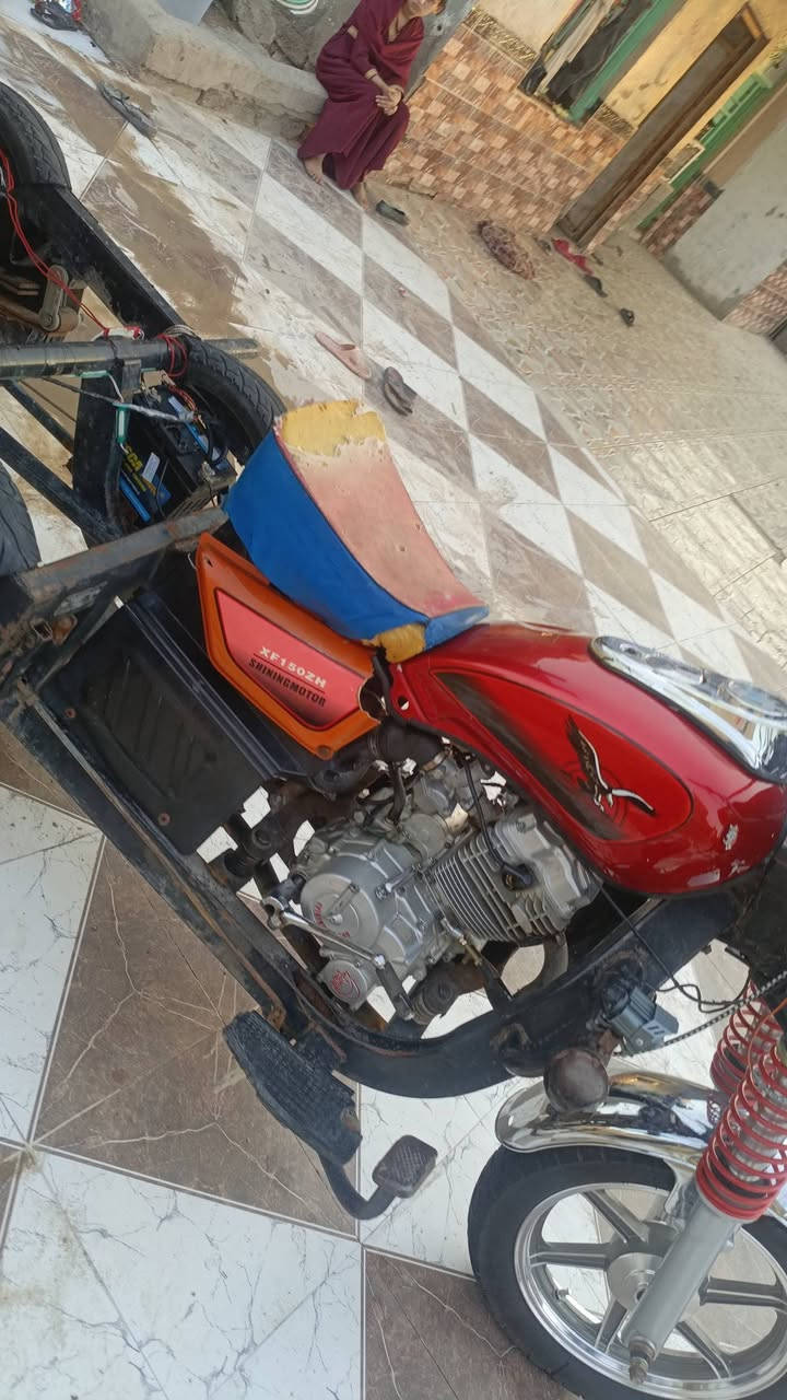 سلام عليكم  ستوته البيع جمره فلحل عالي لاشاصي وبدي مخيس  محرك توا مبدل رقم سنويه شغل   رقم الهاتف ***********
