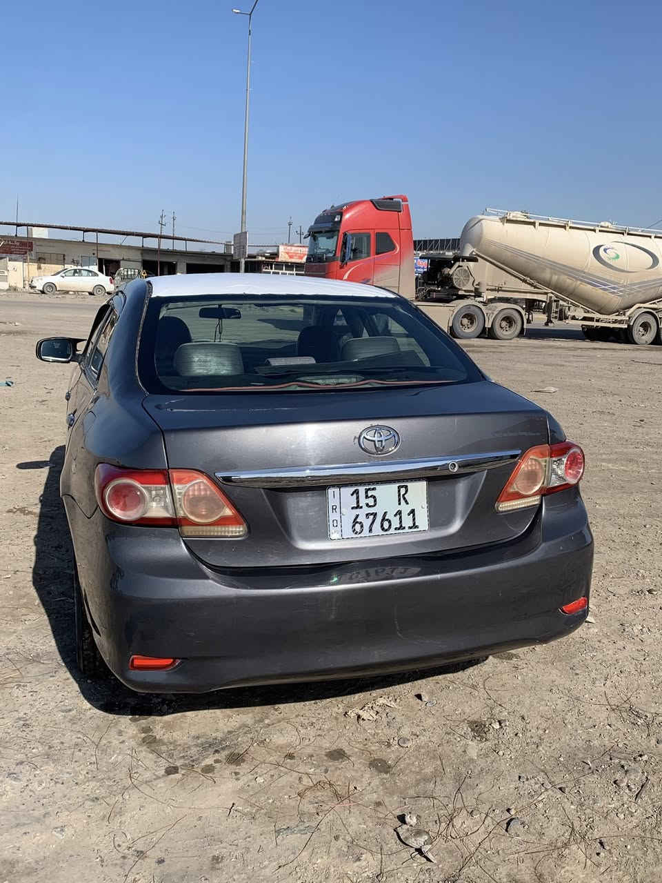 سلام عليكم كورلا 2012 مرتجيه عل جهت السايق القماره كلها معجون والتكم معجون وجامل الي وره السايق بي معجون السياره مصبوغه عام رقم أنبار تحويل ثاني يوم مكينه جديده كير جديد تعال شوف وافحص تخم تاير السياره بعد احلا من الصور …..والموشراي لايعلق ،،،،،سعرها 83وبيها مجال ***********
