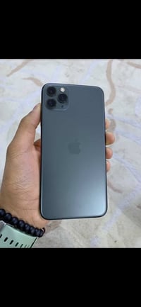 آيفون ١١ برو ماكس • ٢٥٦ • شاشة مبدلة