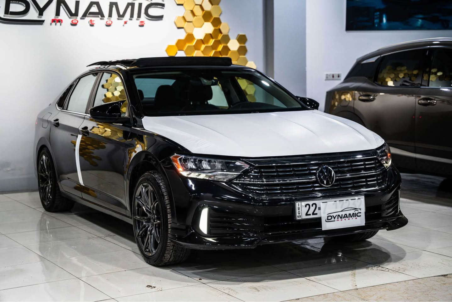2024 VOLKSWAGEN JETTA رقم اربيل 
سعر : 168$🔥🔥
موديل :2024
مواصفات : SE
محرك : 4 سلندر
وارد : امريكي
عداد : 11,000ميل
صبغ : ١ قطعة بدون داخل
ارباك : ستيرن و بردة
رقم : ( اربيل)
ناونيشان هةولير جادةي حديد و خشب پيشنگاي دايناميك موتورز
بو زانياري زياتر پةيوةندي بكةن بة وتس اب
*********** أربيل, العراق
