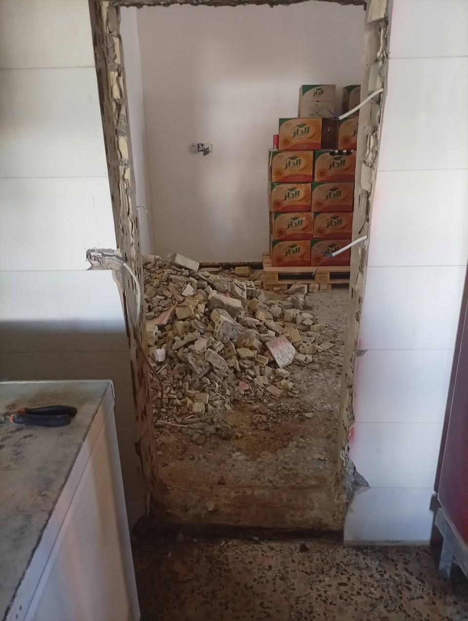 كادر هندسي متخصص في قطع
وتثقيب الكونكريت المسلح افقي وعامودي 
بأحدث الآليات وبدون اي اهتزاز 
✅️-ماكنة قطع الكونكريت (الكتر)
✅-️وجهاز الكور دريل 
✅-️كادر مميز يضمن لكم جودة العمل 
✅️-فتاحت المناور 
✅️-فتحات في الجدار
✅-️قص السقف الكونكريت
✅-️فتحات المصاعد الكرهبائية 
✅-️فتحات  التكيف 
✅-️ عمل جوينات في الصب
✅-️تثقيب الجسور الكونكريتية 
✅️-تفليش البيوت والمباني القديمة 

📞 للاستفساراكثر الاتصال على 

📞 واتساب:-***********
           
او مراسلتنا على الصفحة
