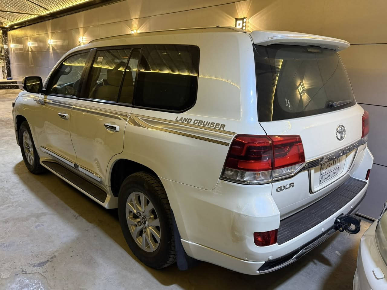 لاندكروز بريم ام الدفدي موديل 2018 رقم بغداد 6 سلندر فول مواصفات سياره جاهزه من كلشي ترايها اخت الزيرو بيها باردات قليل السونار مرفق ويه الصور سعرها 485

الشراي يتصل ويدلل واذا مراوس عادي اراوس حسب القناعه 

مكان بغداد الدوره

***********
***********
***********
***********
