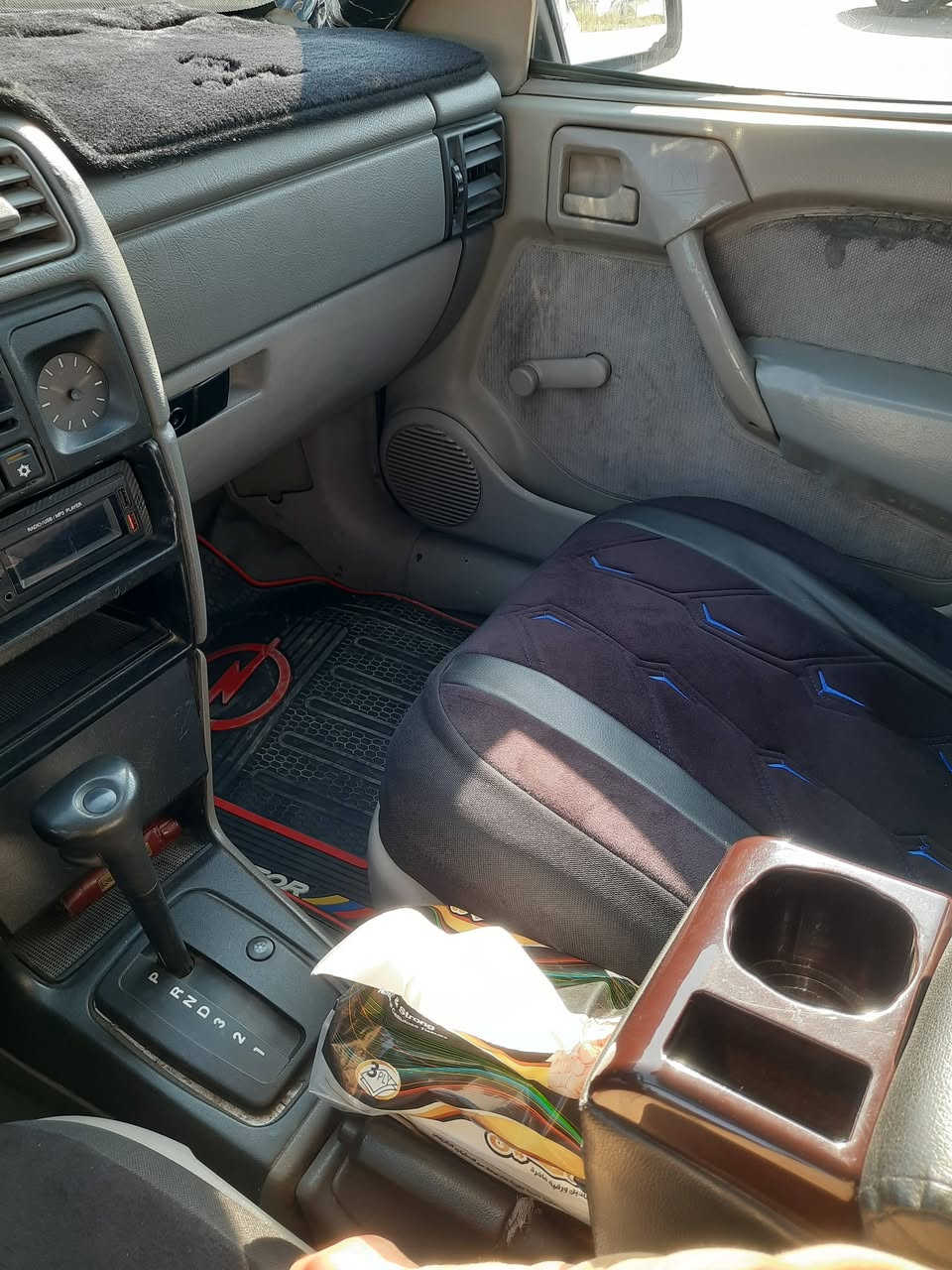 السلام عليكم فكتره للبيع اوتوماتيك موديل 92 رقم انكليزي نينوى بسمي السعر 45 وبيها مجال  
*********** 
***********
