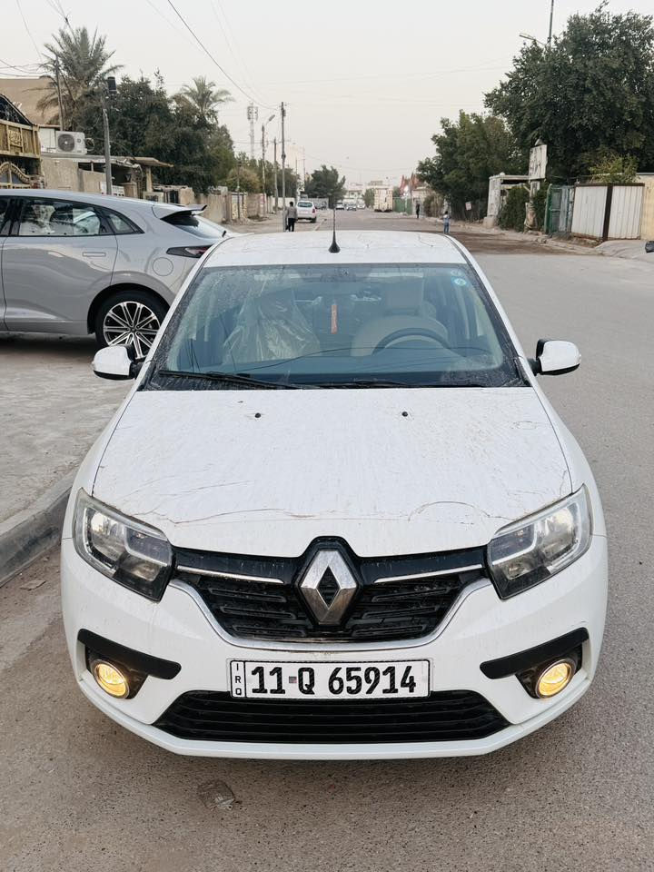 سلام عليكم رينو سمبل 2021 زيرو
مرقمه كامله تحويل ثاني يوم
السعر 110 وبيه مجال بسيط 
موصفات السياره معروفه 
العنوان بغداد المشتل او شارع فلسطين
***********
