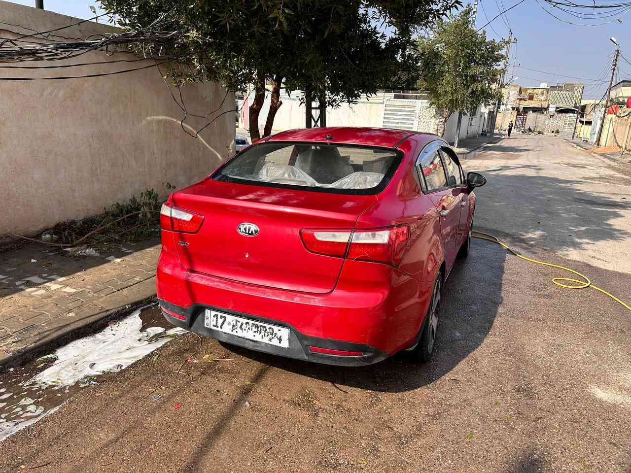 2013 خليجي مشروع وطني
محرك 1600 دوش المرغوب
تبريد ثلج +تدفئه
كير ومحرك مكفول
وضع المحرك ممتاز جدا ناعم بدون اي تبخير 
لاضربه ولا صبغ فقط بارد (جيلاتين بلقماره لوقف الجراد)
بيها تكحيل من جهة عكس السايق
الحداديه عمر 
 نظام ايكو
كير اوتماتيك 
كشنات جلد مغلف 
ستيرن تحكمات كلهن شغالات 
الراديو +ينربط ابلوتوث على الموبايل
الجام تحكمات من  اربع جوانب
المراياات تحكم دكم
ميزة  قفل الجام (للاطفال )
السياره مشروع وطني (مثنى )بأسمي تداور وتجدد باي محافظه 
سنويتها صارلها شهر منتهيه تجديد السنويه يكلف 150 الف حسابها (اني ادفعه ماكو مشكله)
فقط للجناي السياره متعوب عليها ومرتبه
السياره جانيها موظف (مو بياع شره )كل شي بيها بلادي الشركه
سعرها 95
الخاص مفتوح 
***********
واتساب او اتصال
