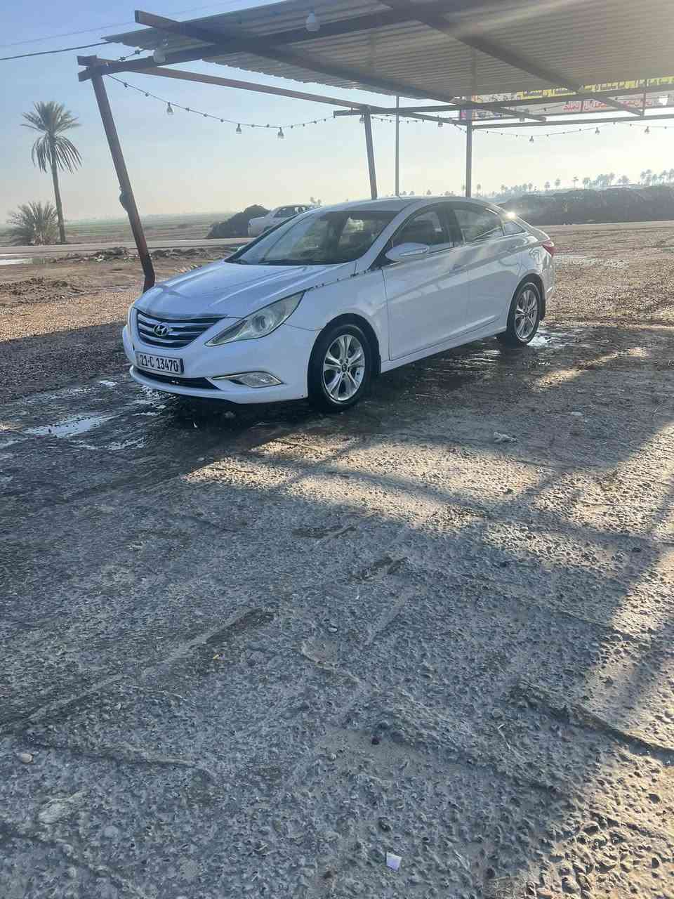 السلام عليكم سوناتا 2012 وارد خليجي رقم سليمانية بااسمي سنويتها منتهية 
السيارة المواصفات المعروفة مالت سوناتا بيها تصليح بالتكمة حسب ماموضح بالصورة وباب الصدر امبدلة باقي مادري بيها مماخذلها سونار ابيع هل الموجود سعرها 95 وبيها مجال  مكاني النجف 
للتواصل خاص او ***********
