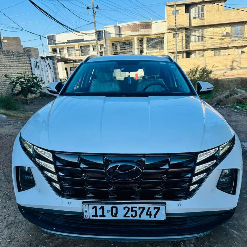 ✅ توسان 2024 لون ابيض 🔥🔥 ماشيه 24 الف
✅ الرقم بغداد الجديد، باسمي مباشرة تحويل

👈فول مواصفات عدا البانوراما
 👈ماشية فقط 25 ألف كيلو 
 👈محرك 4 سلندر دوش 2000 cc

 ✅داخل لون ابيض دشبول دجتل
 ✅لايت زنون كهربائي اوتو ولد امامي خلفي 
✅ بصمتين بالسياره تشغيل عن بعد 
 ✅كراسي كهربائية
 ✅شاشة عريضة ام النفگيشن بلادي
 ✅بردات خلفية
 ✅مرايات جانبيه كهربائية تفتنح وتنسد ويه
السويج

💨حساسات 360
 💨شاشه وابل كار بلي واندرويد اوتو
 💨شاحن لاسلكي
 💨قطعتين تبريد 
 💨اربع مخارج usb
 💨تحكمات ستيرن جهتين
 💨كروس سرعه 
 💨كشنات جلد
 💨شاشه للتبريد لمس 
 💨هاند بريك دگمه واوتو هولد
 💨ثلاث وضعيات قياده 
💨الرقم بغداد الجديد، باسمي مباشرة تحويل
💨السنوية وهزه جديدات

**ملاحظة / بيها تكحيل بسيط بل جاملغ جداً بسيط 
 السيارة نظيفة جداً اخت الزيرو، 
الموقع: بغداد 
 للتواصل: ***********
    ☎️***********         

اكتب تم لمعرف السعر 💵 الرد تلقائي 🤝
