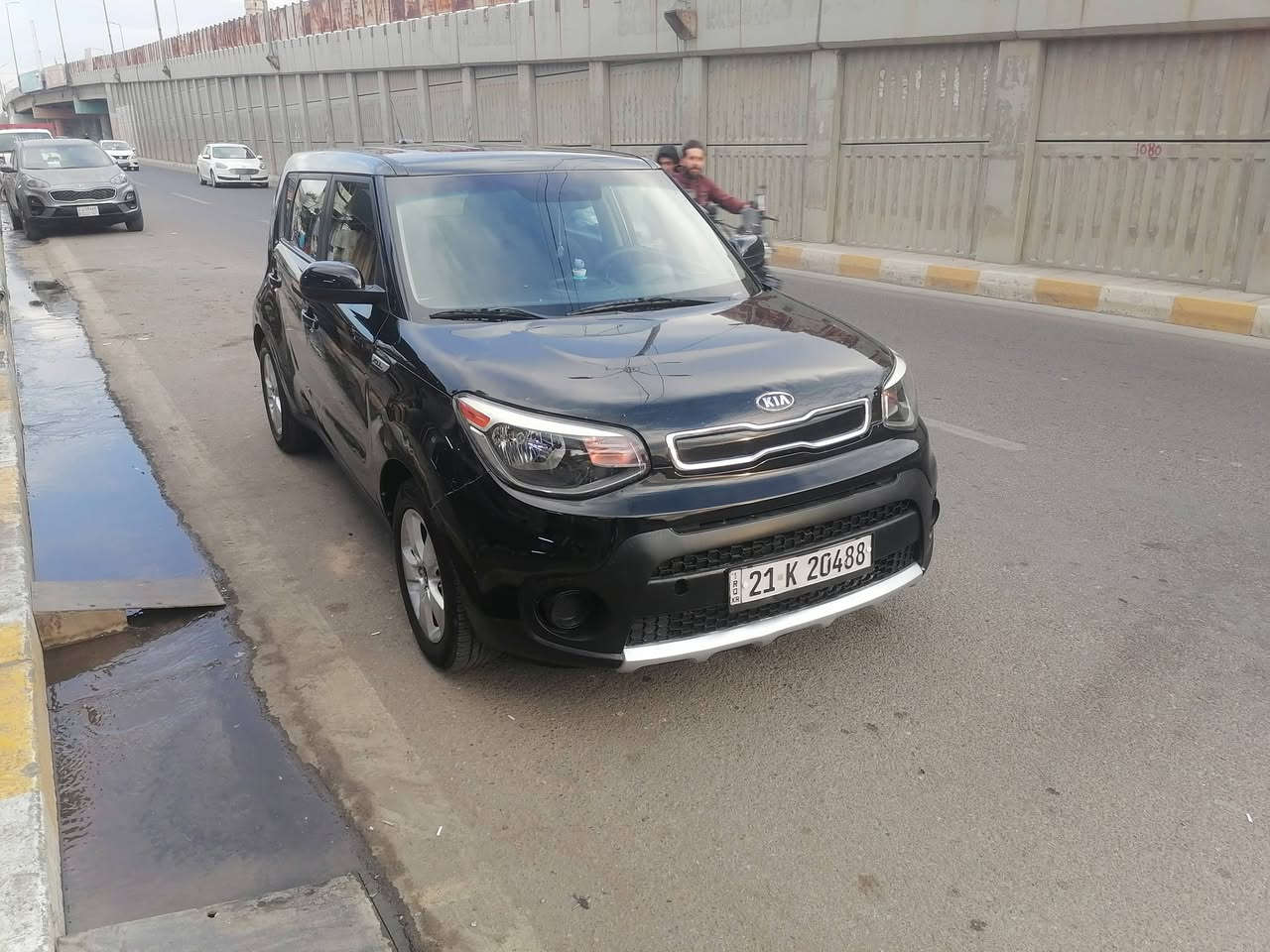 السلام عليكم ورحمة الله وبركاته
للبيع كيا صول 2018 وارد امريكي رقم سليمانيه انكليزي شرط تحويل كير ومحرك مكفولات تخم تاير جديد صدر امامي خلفي جديد بيه 3 قطع صبغ فقط حادثه من امريكا بنيد وجاملغ بدون دواخل بدون ايرباگ شرط تحكمات ستيرن داخله جديد لوك سيارة 🚗 جاهزه مابيه اي نقص ترايك وين متريد السعر ( 500 11 $ ) بيه مجال للاستفسار الاتصال على الارقام التالية ***********… . ***********
