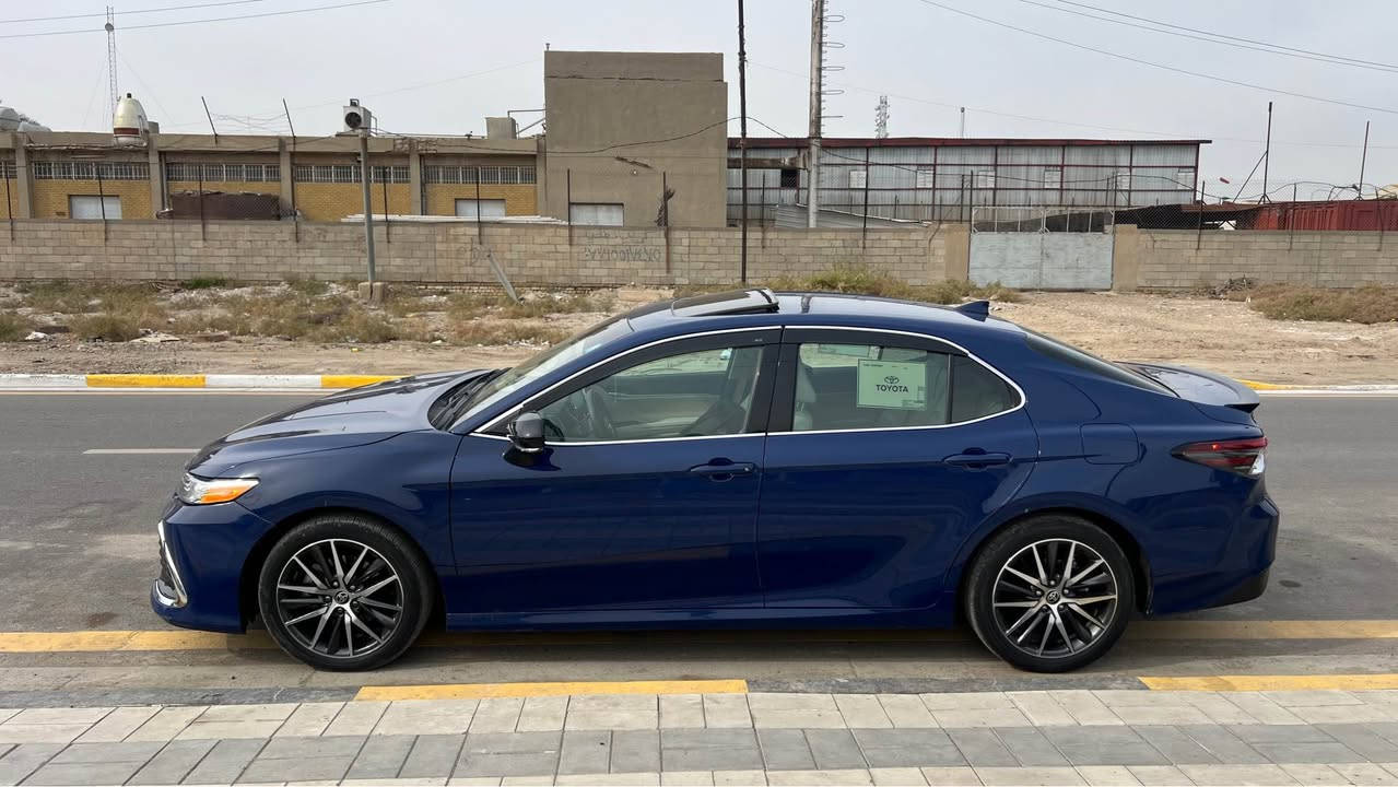 السلام عليكم 
للبيع كامري 2023  xle هايبرد وارد أمريكي
رقم بغداد دولي 
هزة جديدة وسنوية جديدة
كير مكينة صدر كلة مكفول 
ماشية 24 الف مايل حقيقي
السيارة فول مواصفات:
بصمة/تشغيل عن بعد/فتحة/تبريد قطعتين/بك لايت لد /لدات نهارية/كراسي كهرباء/تحكم كشنات و ستيرن /تدفئة كشنات/رادار وتحديد مسار/نقطة عمياء/ قيادة ذاتية/ كشنات جلد داخل بيجي /اشاير مري/ ترحيب بالدوسات 
اوتو هولد /تلث انظمة قيادة /لدات بالدشبول /تايرات جديدة ويل حجم ١٨ 

حادث السيارة (بنيد وجاملغ ايمن مرجعات ثنينهن بارد بدون اي صبغ السيارة / البنيد بي طعجات بعدهن على وضعهن )

تحويل ثاني يوم سنوية باسمي 
مكان السيارة:بغداد الكرخ
السعر:٢٢٣$ وبيها مجال بسيط
***********
*********** Colombo, Sri Lanka
