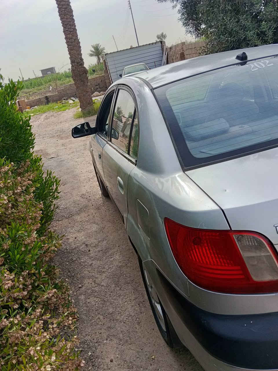 كيا برايد 2009 باسمي سنويه ل31 هزه جديده مكينه كير مكفولات صدر جيد تخم تاير بيها مكانات صبغ بدون دواخل والسونار مرفق السعر 72 و بيها مجال 
بغداد المحموديه 
***********
***********
