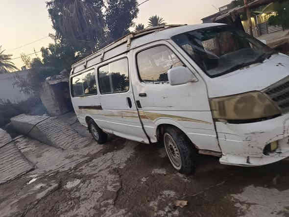 فتون للبيع موديل 2008 سعر 22 ورقه سياره اصوليه  
مكينه ونجي ناعم  كير عادي ***********
