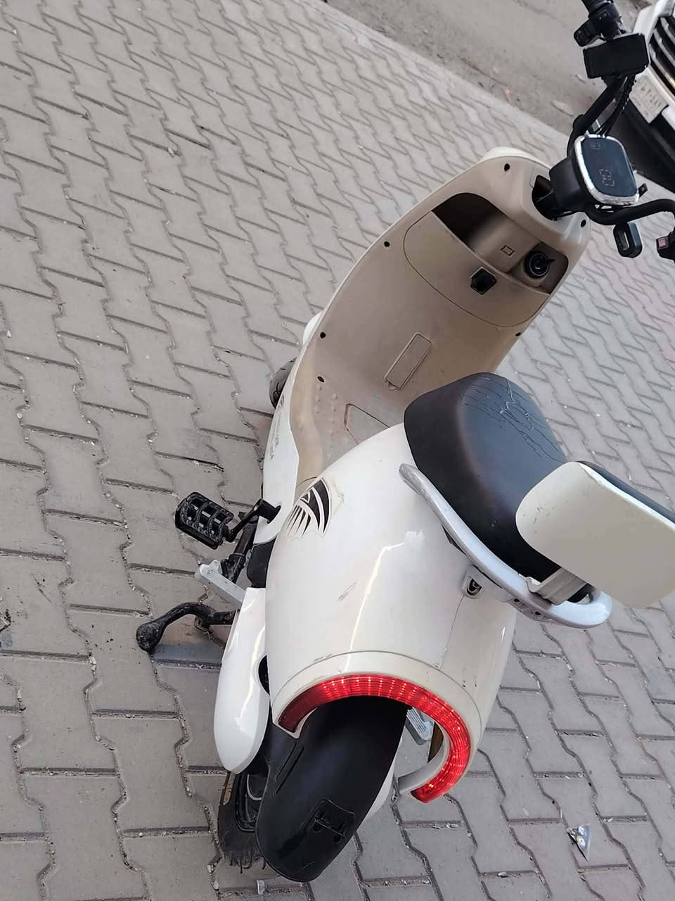 السلام عليكم دراجه شحن موديل 2024 ٣ نمر جنطه قفل وفتح سويج السعر ٤٥٠ وبيه مجال العنوان بغداد رحمانيه جعيفر *********** رقم الاتصال
