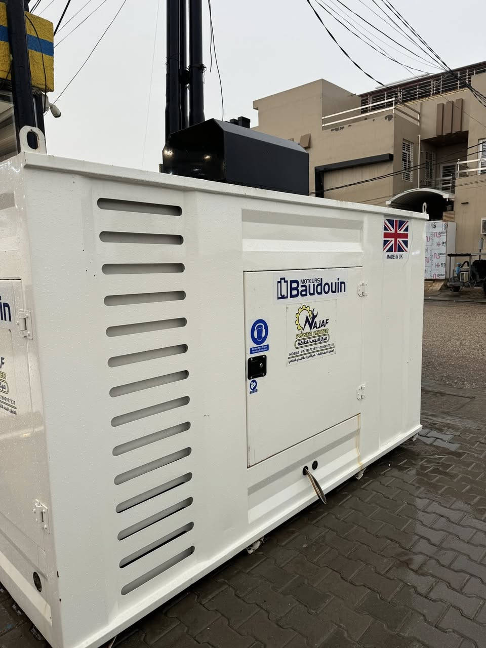 مولدة بدون 100KV  مولدة نظيفة جدا استعمال قليل كاتم اربعة سلندر يعني الصرف اقتصادي ساعات التشغيل اقل من 800 ساعة بعدهة بل ضمان واي استفسار الاتصال على الرقم 
***********والسعر مناسب
