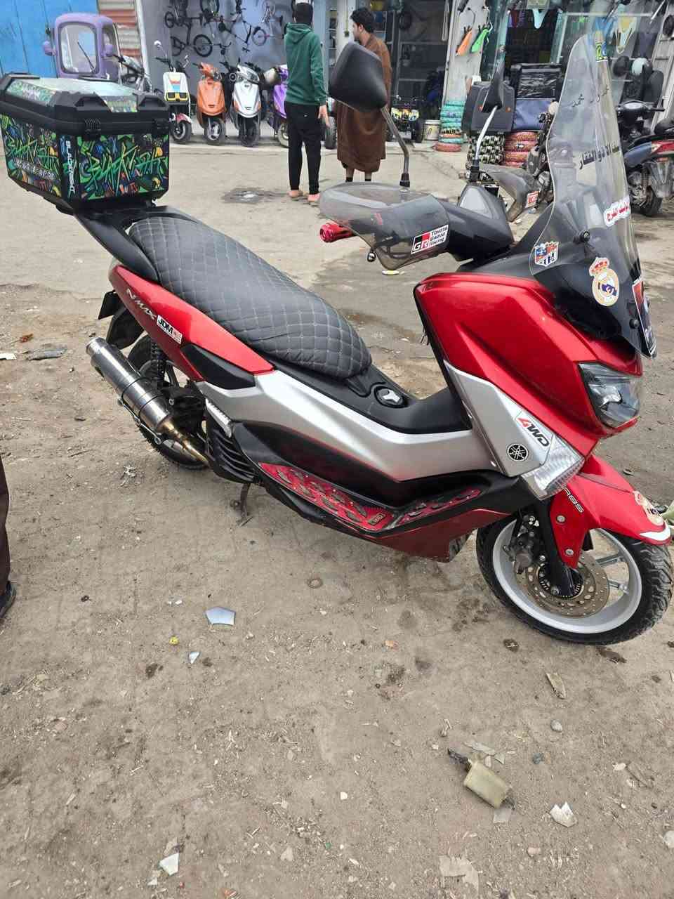 من رخصت لمدير سلام وعليكم ان ماكس للبيع كفاله عامه افحص وين ماتريد سعر 20 ورقه وبيه مجال
‏‪***********‬ مكان لبصره لمعقل
