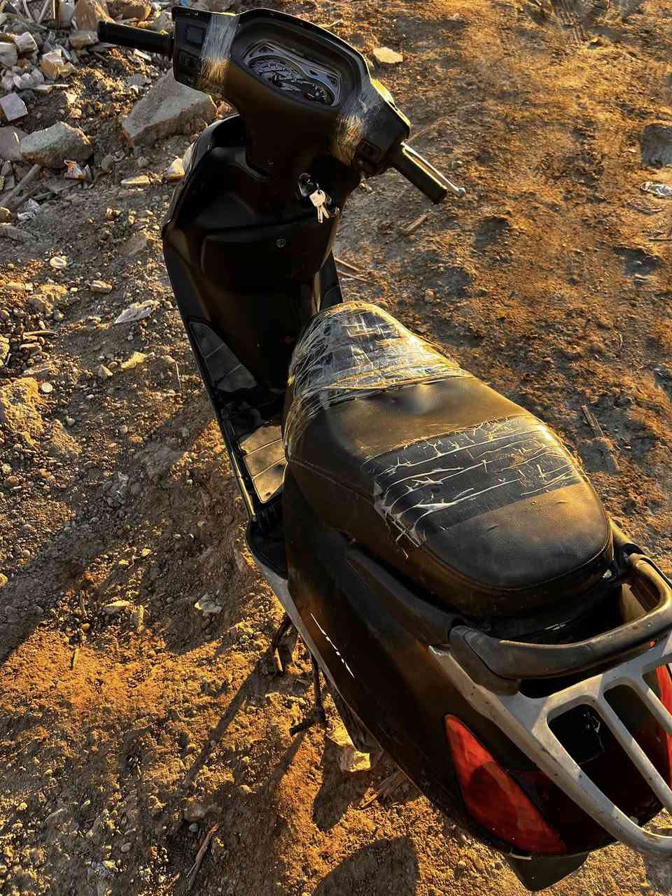 السلام عليكم سبيسي للبيع شغاله تمشي لايت زنون وياها غراض اضافيه كابريتر كلجات عرموطه عقل فلتر ….


**إذا كنت صاحب هذا الإعلان وتريد حذفه لأي سبب، رجاءا أرسل رسالة إلى الدعم الفني**