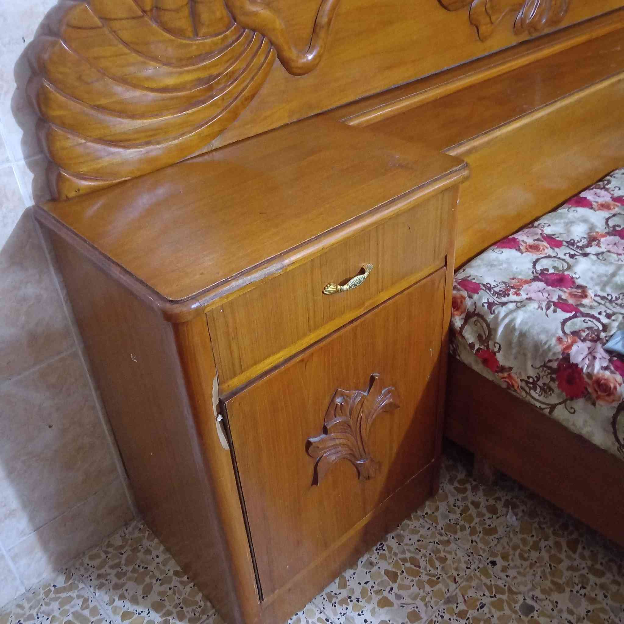 ميز و جرباية نفرين للبيع ب ١٥٠ قفل مكاني الشعب


**إذا كنت صاحب هذا الإعلان وتريد حذفه لأي سبب، رجاءا أرسل رسالة إلى الدعم الفني**