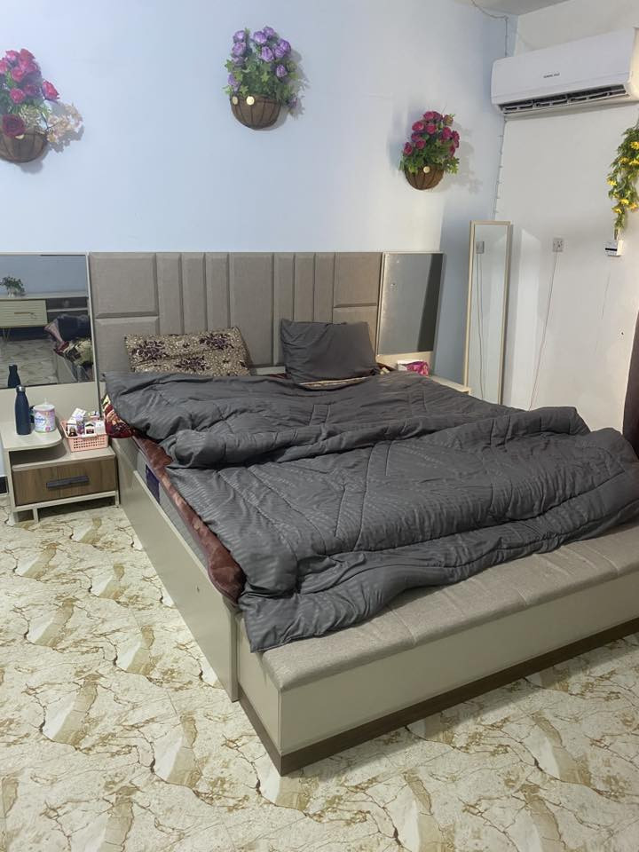 السلام عليكم للبيع بعدها جديده السعر مليون و100 الشراي يتصل ***********
