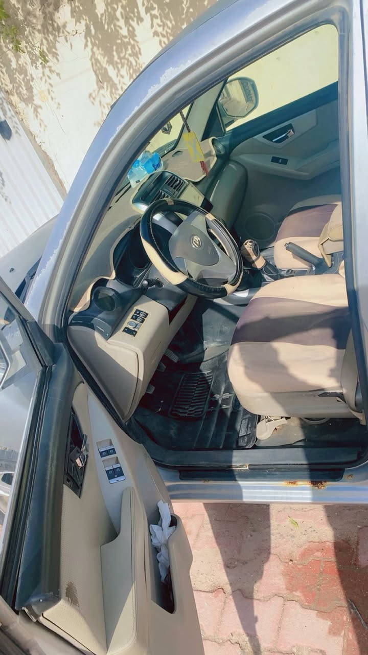 سلام عليكم سياره لبيع ليفان مديل 2015 سعر 50 وبيهه مجال (***********)
