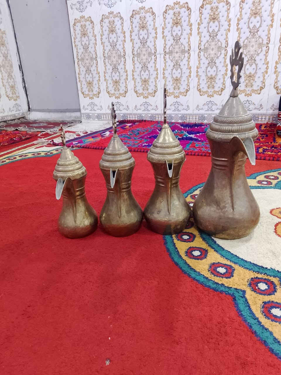 كماكم نصراني نحاس اصلي طرق يدوي قياس 54/45/41/36 للستفسار اتصال *********** يوجد توصيل
