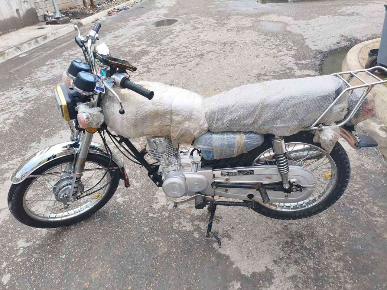 السلام عليكم
دراجه نامه للبيع اخو الجديد موديل (2023)كامله مكمله مناقصه أي شي ورقه وحده بيها ترايك وين مترين مكينه مامفتوحه مكاني ديالى بلدروز حي الحشد السعر بس للشراي 475 وبيها مجال رجائن الموشراي لا ايراسل ولايكسر بحاجت الناس الرقم ***********
