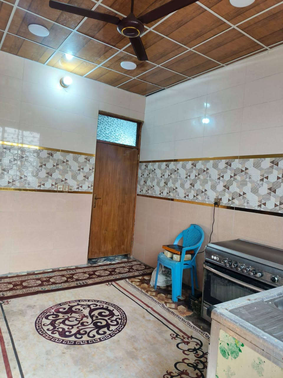 بيت للبيع مساحه 200 للاستفسار الاتصال علي الارقام ***********//***********واستاب منطقة الانتصار
