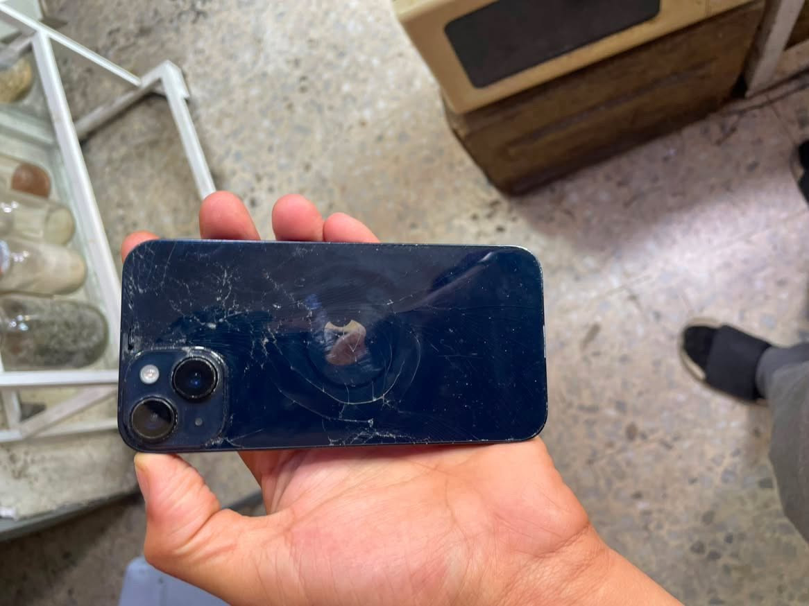 iPhone 14 🤯

مساحه 128 

بطاريه 79 بتقعد معك 12 او 13 ساعه حسب استخدامك 

E SM

~متخل خط 

لشاشه مغيره جي اكس وفحص واين ما بدك ما في لا تعليلا ولاا غيرها ولاا حتا بحما الجهاز وبيدك افحص 

مكسور باك مش مثر نهائي ب 10 لرات لزر بتسويه 

للبدل او 

بيع 240


**إذا كنت صاحب هذا الإعلان وتريد حذفه لأي سبب، رجاءا أرسل رسالة إلى الدعم الفني**