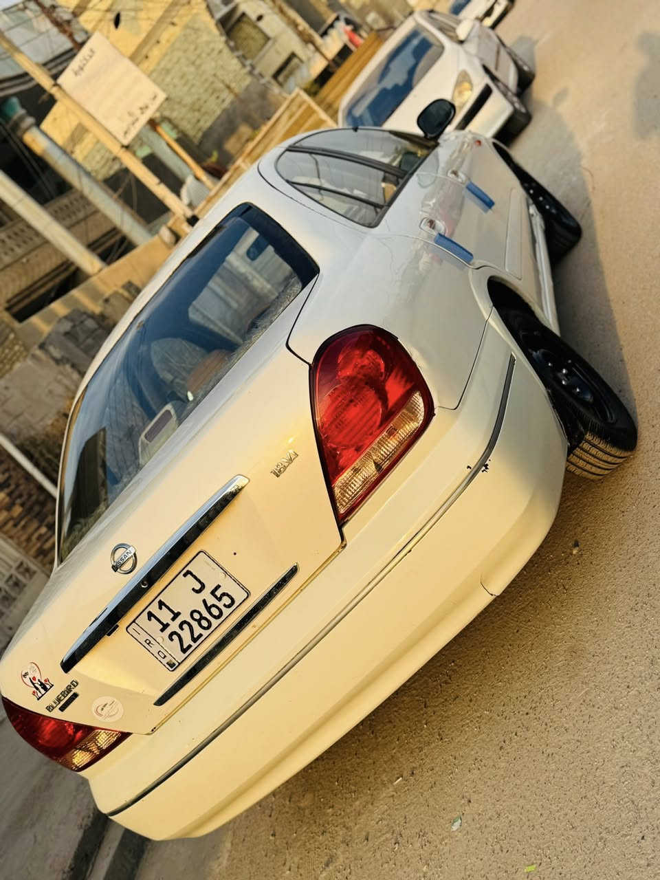 السلام عليكم 
للبيع نيسان سني ٢٠٠٨ ياباني اصلي محرك ١٨٠٠ بلادي قبق أسود
كاملة من كل النواحي تخم تاير صدر امامي خلفي جديد رقم جديد سنوية جديدة داخلهة حيل نظيف 
بيهة صبغ البنيد + صفحة السايق صبغ 

السعر ٨٤ وبيهة مجال بعد المعاينة حصراً 
عنوانهة بغداد حي التراث (قرب تقاطع درويش) 
***********
