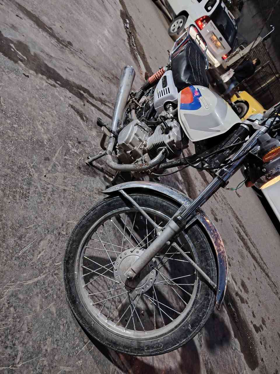 دراجة نامه
مكينة 125
ما مفتوحة
كاملة
السعر 450
العنوان بغداد
للاستفسار ***********
