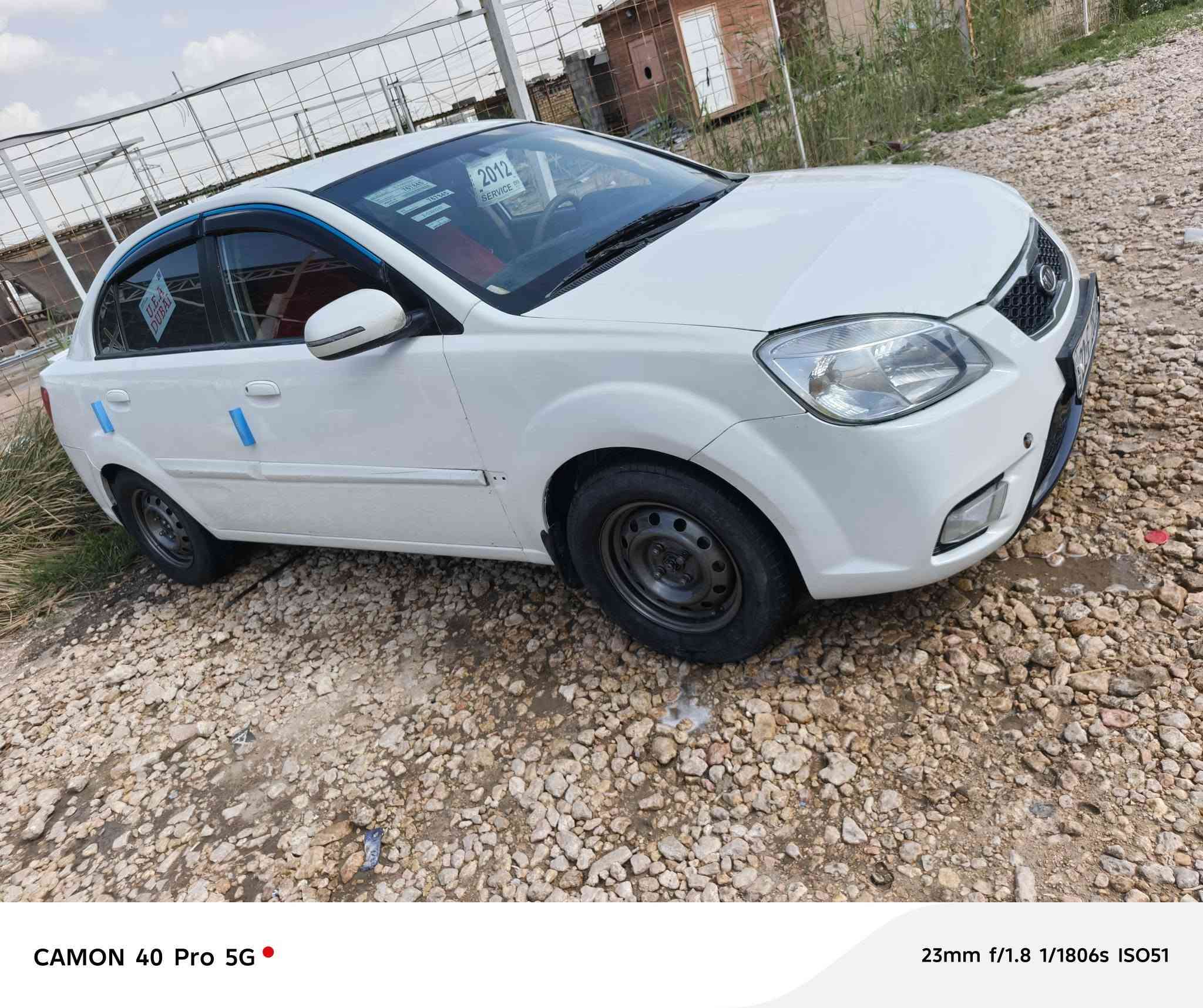 سلام عليكم سياره كيه ريو خليجي موديل 2012 مكينه كير حداديه غرفه كله جديد سياره خير من الله ماعايزه برغي المكان  دوانيه رقم *********** السعر  . 83 وبيها مجال
